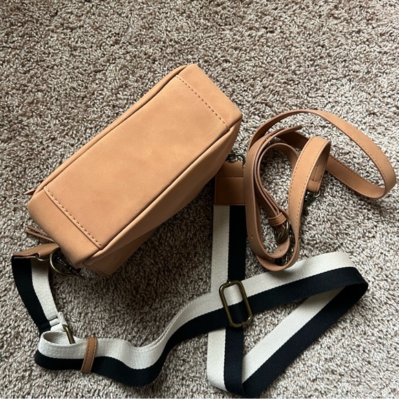 Universal thread camera bag - Picture 3 of 4